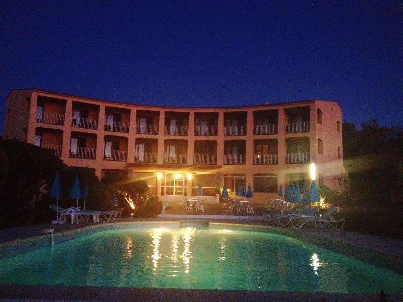 Hotel Celine Coti Chiavari Bagian luar foto